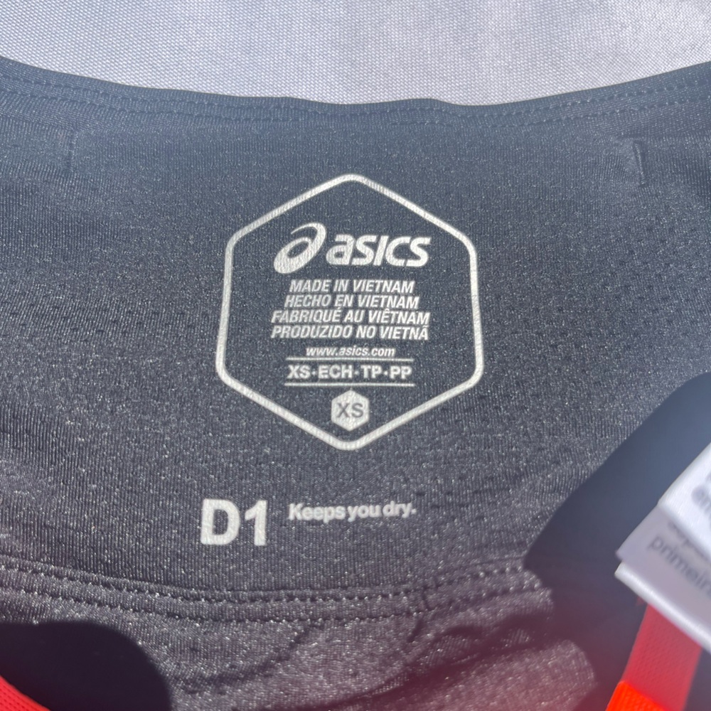 ASICS Gray Patterned Running Shorts - Picture 5 of 6